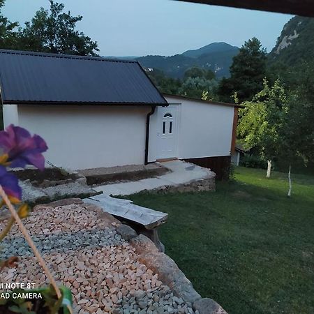 Lenilenii Bungalows Яйце Екстер'єр фото